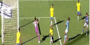 ماييلي يهدر هدفا محققا أمام مرمى صن داونز #بيراميدز #دوري_أبطال_أفريقيا #بوابة_الجمهورية_أون_لاين - الكويت الاخباري