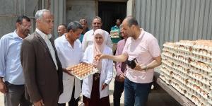 سكرتير عام بني سويف يتابع أعمال طرح منتجات مشروعات الدواجن - الكويت الاخباري