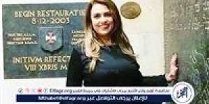 سيمون توجه رسالة ملهمة من قلب التاريخ: "السعادة تنبع من داخلنا" - الكويت الاخباري