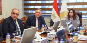 وزيرة التنمية المحلية تتابع سير العمل في 6 مراكز تكنولوجية بـ 3 محافظات - الكويت الاخباري