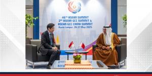 سمو ولي العهد رئيس مجلس الوزراء: العلاقات الثنائية بين مملكة البحرين وجمهورية سنغافورة تشهد تطورًا متناميًا يعكس حرص البلدين المتبادل على تعزيز التعاون المشترك إلى آفاق أرحب - الكويت الاخباري