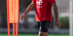 شاهد لقطات مشاركة كهربا في تدريبات الاتحاد الليبي بعد عودته من القاهرة - الكويت الاخباري