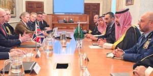 وزير الدفاع ونظيره البريطاني يبحثان الإستراتيجي العسكري - الكويت الاخباري