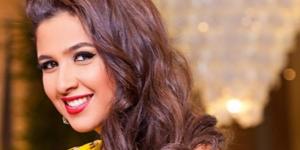 الأسود بيمنع الحسد.. ياسمين عبد العزيز تمزح مع جمهورها في أحدث ظهور - الكويت الاخباري