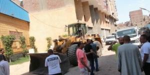 في استجابه سريعة.. حمله مكبرة لرفع الإشغالات بشارع 135 بحي غرب شبرا الخيمة - الكويت الاخباري