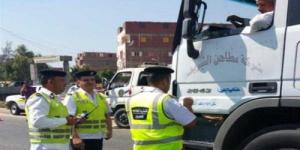 حملات أمنية مُكثفة على الطرق والمحاور للكشف عن السائقين المتعاطين للمواد المخدرة - الكويت الاخباري