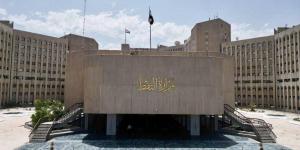 بغداد تدعو حكومة كردستان إلى الالتزام بالدستور وتسليم منتجاتها إلى وزارة النفط العراقية - الكويت الاخباري