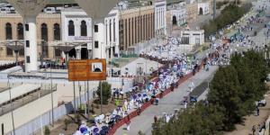 مسجد نمرة يستعيد مشهد الوداع ويحتضن جموع الحجيج في عرفات - الكويت الاخباري