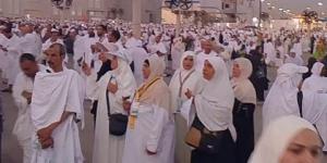  لفتة إنسانية من الداخلية أسر الشهداء رموا الجمرات فى مشهد مهيب - الكويت الاخباري