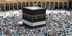 الحجاج المتعجلون يؤدون طواف الوداع بيسر وطمأنينة - الكويت الاخباري