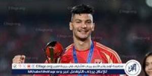 أشرف داري: الشناوي والسولية ساهما في اندماجي مع الأهلي سريعًا.. وأسعى لحصد جميع البطولات - الكويت الاخباري