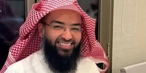 الداعية الكويتي حجاج العجمي يُعلن رفع اسمه من قائمة العقوبات بمجلس الأمن - الكويت الاخباري