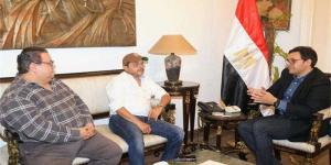 وزير الثقافة يلتقي النجم محمد هنيدي لبحث تقديم عروض مسرحية بالمحافظات انطلاقًا من مسرح بيرم التونسي بالإسكندرية - الكويت الاخباري