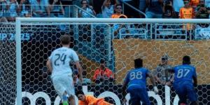 الهلال يكرس عقدة «الشباك النظيفة» للريال أمام الفرق العربية بكأس العالم للأندية - الكويت الاخباري