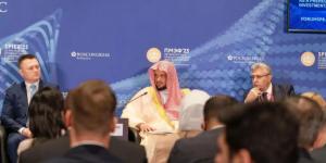 النائب العام يشارك في منتدى بطرسبورغ الاقتصادي الدولي ويستعرض جهود المملكة في تعزيز البيئة الاستثمارية - الكويت الاخباري