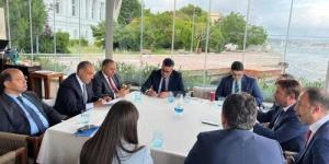 وزير الخارجية والهجرة يلتقي بمجموعة من رجال الأعمال الأتراك خلال زيارته لإسطنبول - الكويت الاخباري