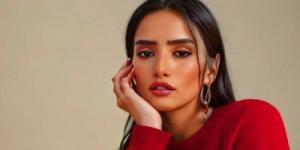 زينة تبدأ تصوير دورها في مسلسل «ورد وشيكولاته» - الكويت الاخباري