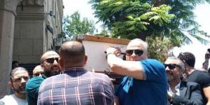 انتهاء تشيع جنازة على الكاتب محمد عبدالمنعم ودفنه بمقابر لعائلة - الكويت الاخباري