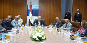 وزير البترول يبحث مع قيادات جابكو زيادة معدلات الإنتاج من خليج السويس  - الكويت الاخباري