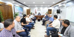 وزير الإسكان يعقد اجتماعا لمتابعة مشروعات مركز مارينا العلمين السياحي - الكويت الاخباري