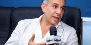 دنبيل رجائي يستعرض أحدث ما وصل إليه العلم في عمليات الليزك - الكويت الاخباري