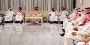 أمير منطقة المدينة المنورة يعزي الهجاري وذويه في وفاة والدتهم - الكويت الاخباري
