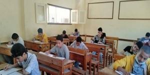 اللغة الإنجليزية تسعد طلاب الثانوية العامة.. وسؤال القطعة يحيرهم - الكويت الاخباري