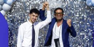 «ماشاء الله عليك يا رابي».. عمرو سعد يحتفل بتخرج نجله بهذه الطريقة - الكويت الاخباري