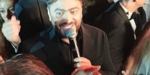 كريم عبد العزيز و ماجد الكدواني ونجوم الفن بحفل زفاف حفيد عادل إمام | صور - الكويت الاخباري