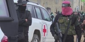 "يديعوت أحرونوت": حماس ستطالب بالإفراج عن أسماء بارزة في صفقة الهدنة - الكويت الاخباري