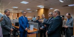 في جولة مفاجئة.. وزير الإنتاج الحربي يتفقد شركة TUYA Technology لنظم المعلومات - الكويت الاخباري