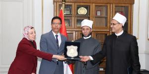 وزير الأوقاف وجامعة بنها يوقعان بروتوكول تعاون - الكويت الاخباري