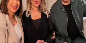 منال سلامة برفقة هاني شاكر وزوجته لحظات تُحفر في الذاكرة - الكويت الاخباري