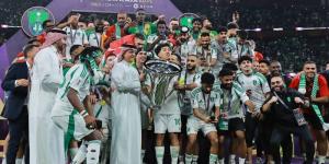 الأرض تبتسم للهلال وتصدم ثنائي جدة - الكويت الاخباري