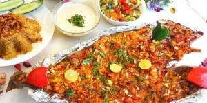 بخطوات سهلة وبسيطة.. طريقة تحضير سمك البوري السنجاري بالخضار - الكويت الاخباري