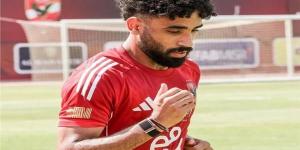 مروان عطية يواصل برنامجه التأهيلي على هامش مران الأهلي - الكويت الاخباري