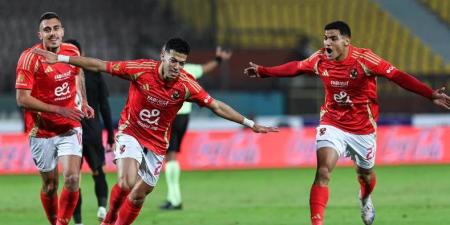 الأهلي يتخطي بتروجيت بثلاثية مثيرة في الدوري - الكويت الاخباري
