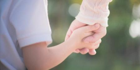 هل فقدان البصرعائق يمنع الأم من حضانة أولادها؟ #دين وحياة #دار الإفتاء - الكويت الاخباري