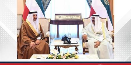 سمو أمير دولة الكويت يستقبل وزير المواصلات والاتصالات - الكويت الاخباري