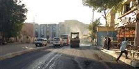 محافظ أسوان: تكثيف الجهود للإنتهاء من رصف طريق كسر الحجر لتحقيق السيولة المرورية - الكويت الاخباري
