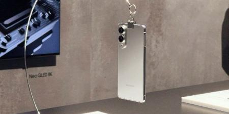 موعد جديد لإطلاق أنحف هواتف سامسونج Galaxy S25 Edge - الكويت الاخباري