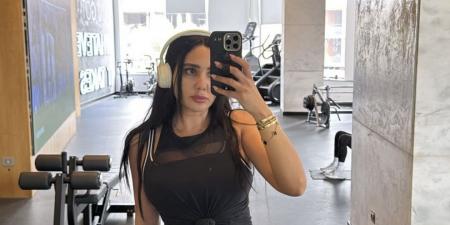 مي القاضي تخطف الأنظار بإطلالة جريئة - الكويت الاخباري