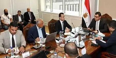 وزير الإسكان يعقد اجتماعًا لمتابعة الموقف التنفيذي لـ”حدائق تلال الفسطاط” - الكويت الاخباري