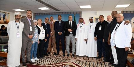 اللجنة المنظمة للبطولة العربية بالجزائر تكرم الوفود المشاركة  - الكويت الاخباري