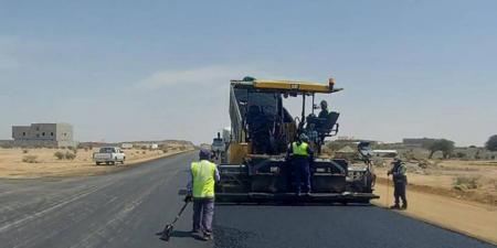 أمانة الطائف تنفذ أعمال سفلتة الشوارع بمخططات منح العرفاء - الكويت الاخباري