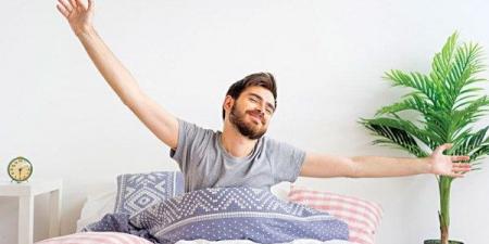 ذكر يغفر ذنوبك ولن يأخذ منك دقيقة.. ردده عن الاستيقاظ من النوم - الكويت الاخباري