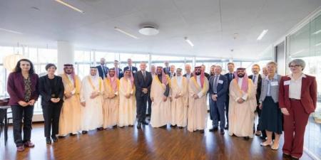 وزير الصناعة يلتقي الرئيس التنفيذي لاتحاد الصناعات الدنماركية ويترأس اجتماع الطاولة المستديرة - الكويت الاخباري