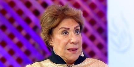 نشرة الفن| أشرف زكي يتخذ إجراءً قانونيًا ضد منتحل شخصيات النجوم.. أول رد من سميحة أيوب على شائعة إصابتها بسرطان الثدي - الكويت الاخباري