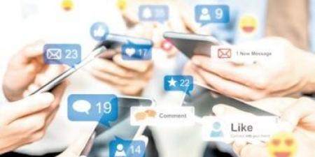 الوحدة الرقمية فى زمن السوشيال ميديا.. كيف تحولت الصداقات إلى مجرد تفاعلات إلكترونية؟ - الكويت الاخباري