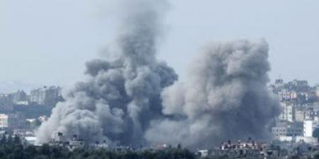 استشهاد عدد من الفلسطينيين في قصف إسرائيلي على خيمة للنازحين في وسط غزة - الكويت الاخباري